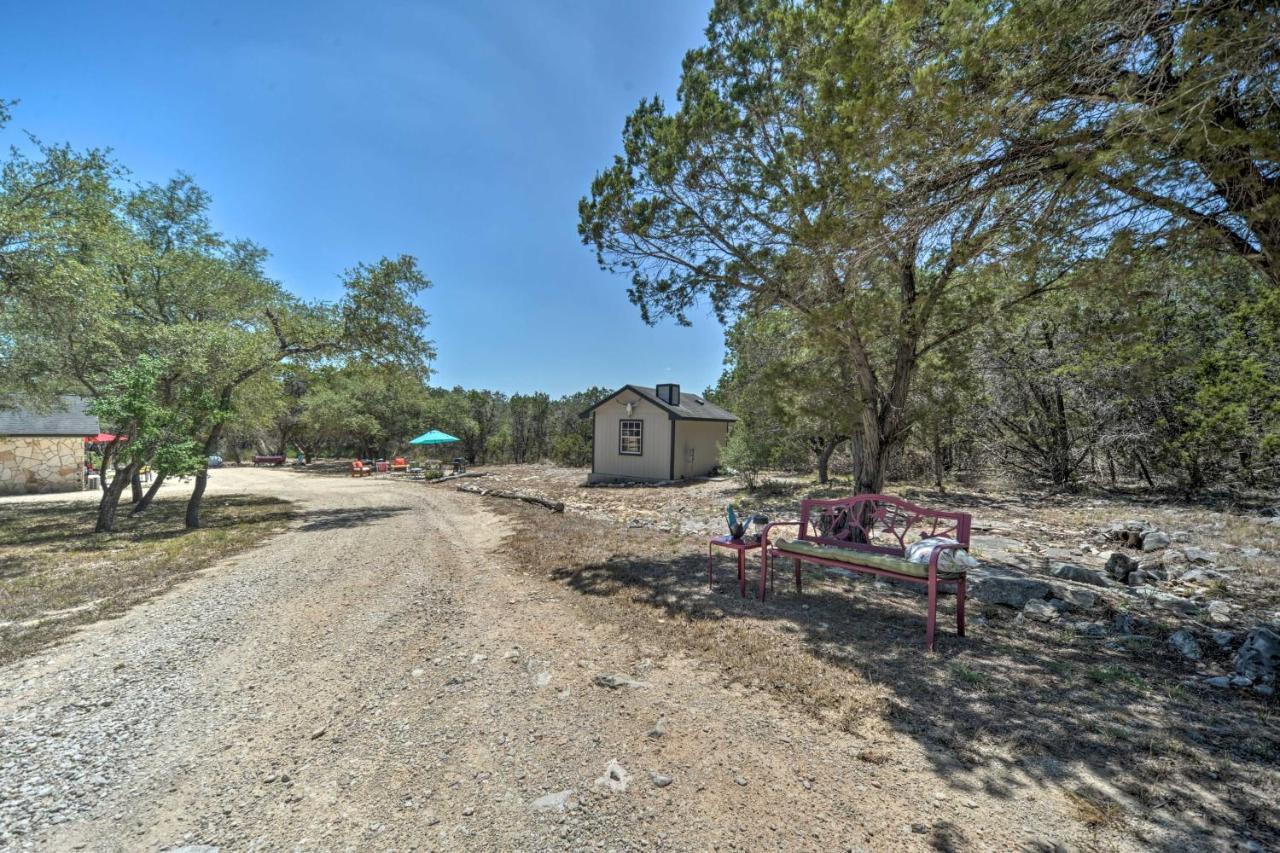 Family Friendly Hill Country Home 13 Mi To Lake! New Braunfels Bagian luar foto